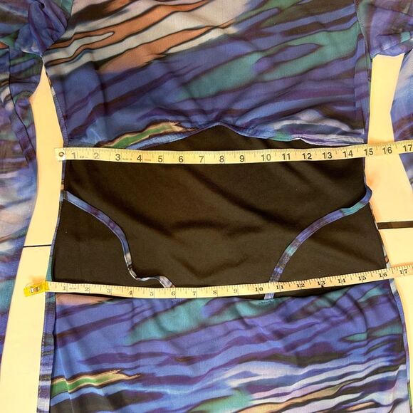 NWT PrettyLittleThing Tall BlueTextured Print Mesh CutOut Front Bodycon Dress 10 - Picture 9 of 16